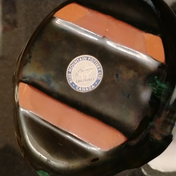 🌸Gorgeous set of Blue Mountain Pottery swan dishes🌺 - Picture 6 of 10